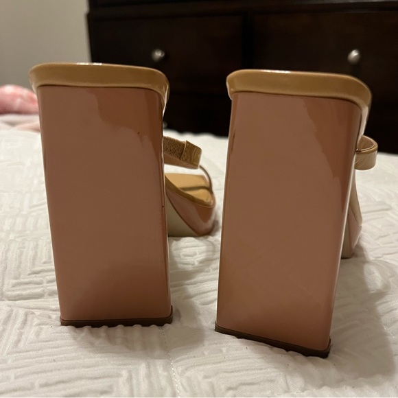 Jeffrey Campbell Tan Heels - Picture 4 of 5